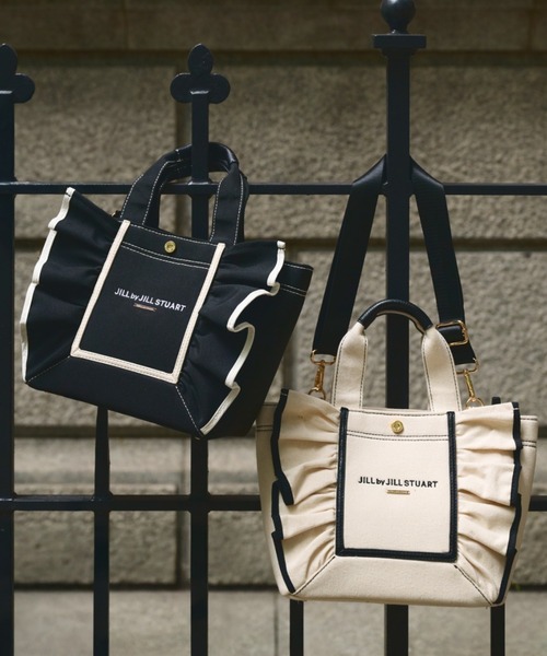 JILL by JILL STUART(ジルバイジルスチュアート)の「フレームフリルトート小(トートバッグ・レディース・ホワイト系その他/ホワイト/ブラック/ピンク・FREE)」の18枚目の写真