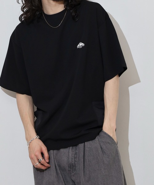 FUNALIVE(ファンアライブ)の「梨地 ナイロンポケ ロゴ 半袖 Tシャツ(Tシャツ/カットソー・メンズ・ブラック/レディッシュグレー/ベージュ/ホワイト・L/LL/M)」の2枚目の写真