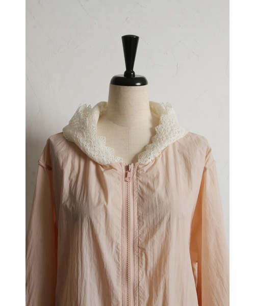 &. NOSTALGIA（アンドドットノスタルジア）の「【ZOZO限定】フードレースナイロンパーカー（パーカー・レディース・アイボリー/ピンク・M）」の19枚目の写真