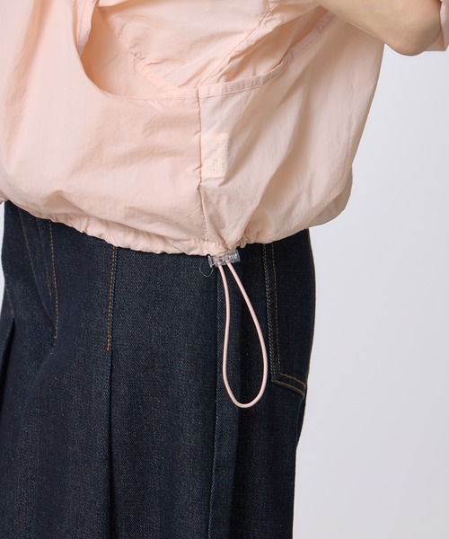 &. NOSTALGIA（アンドドットノスタルジア）の「【ZOZO限定】フードレースナイロンパーカー（パーカー・レディース・アイボリー/ピンク・M）」の5枚目の写真