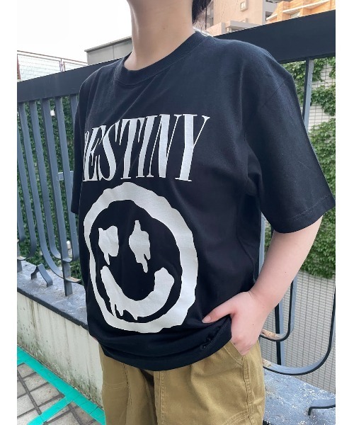 WORLD WIDE LOVE!（ワールドワイドラブ）の「DESINY BIG TEE（Tシャツ/カットソー・レディース・ブラック/ホワイト/ボルドー・M）」の2枚目の写真
