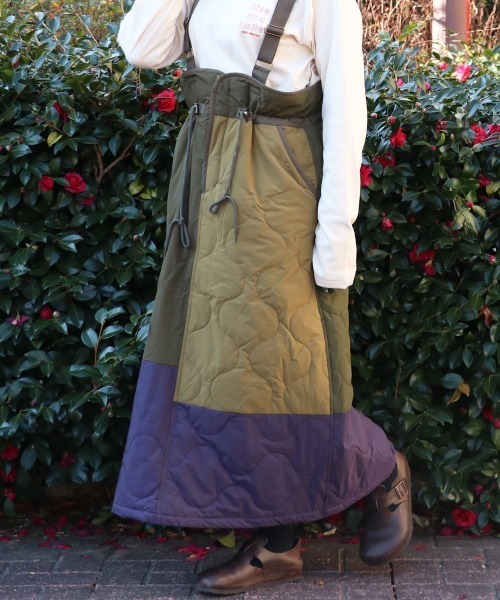 KRIFF MAYER Lady's Collection（クリフメイヤーレディースコレクション）の「【防寒･暖かい】ミリタリーキルトサスペンダースカート（スカート・レディース・キャメル/パープル/グレー/オリーブ/カラフル/ブラック・MEDIUM/LARGE）」の6枚目の写真