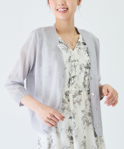 Jayro(ジャイロ)の「カラーシアーカーディガン(カーディガン/ボレロ・レディース・ホワイト系その他/ベージュ/グレー/ブラック/サックスブルー・FREE)」の3枚目の写真