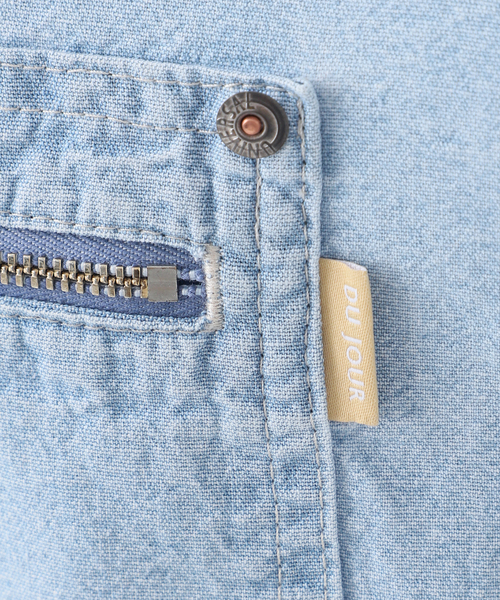 B.C STOCK(ベーセーストック)の「ウォッシャブル / DU JOUR/デュ ジュール JEAN ZIP POCKET SHIRT(シャツ/ブラウス・レディース・スカイブルー/ピンク系その他・FREE)」の18枚目の写真
