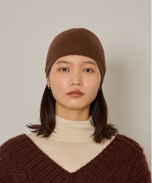 arth(アース)の「arth Ca100 Short Beanie / アース(ニットキャップ/ビーニー・レディース・ワイン/ブラック/ブラウン・FREE)」の4枚目の写真