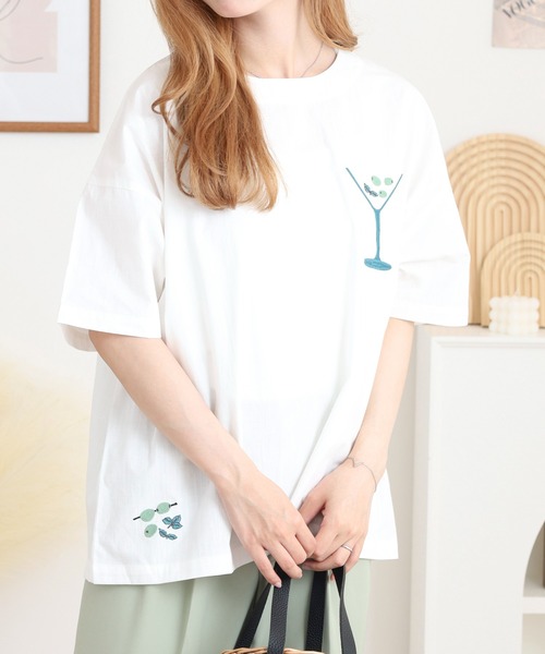 Emago(イマゴ)の「EMAGO カクテル刺繍ブラウス(シャツ/ブラウス・レディース・オレンジ/ホワイト/ブラック・FREE)」の5枚目の写真