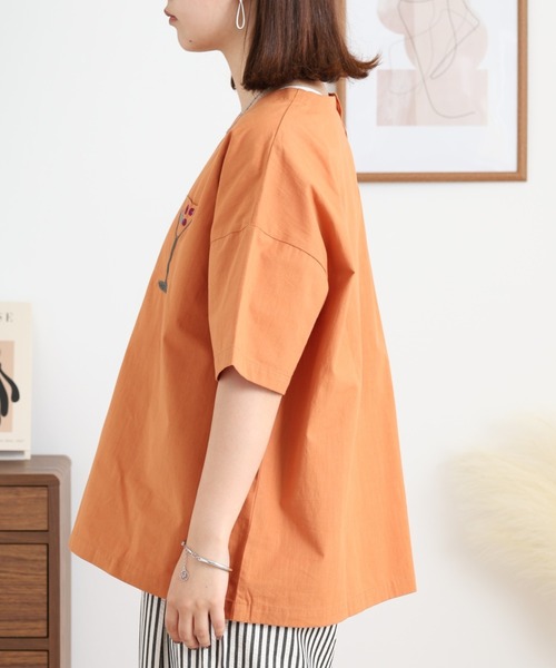 Emago(イマゴ)の「EMAGO カクテル刺繍ブラウス(シャツ/ブラウス・レディース・オレンジ/ホワイト/ブラック・FREE)」の17枚目の写真