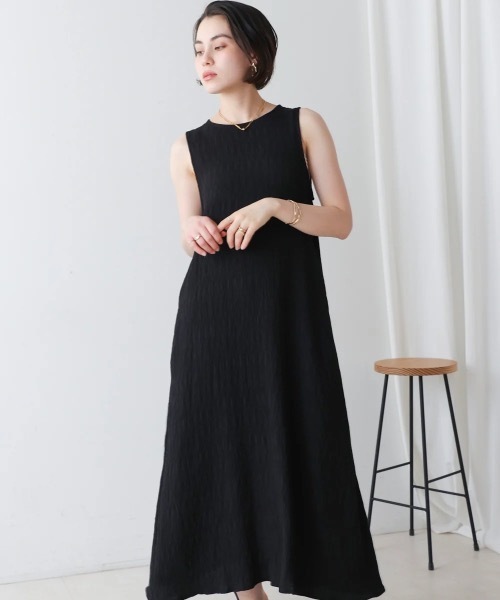 Bou Jeloud(ブージュルード)の「シャーリングカットワンピース(ワンピース・レディース・ブラック/ベージュ/ブラウン・38)」の1枚目の写真