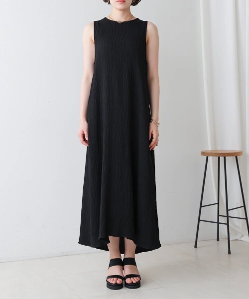 Bou Jeloud(ブージュルード)の「シャーリングカットワンピース(ワンピース・レディース・ブラック/ベージュ/ブラウン・38)」の11枚目の写真
