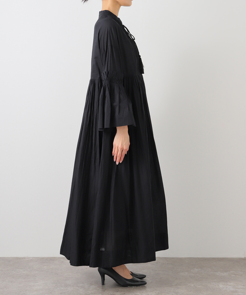 JOURNAL STANDARD（ジャーナルスタンダード）の「ピンタックボリュームワンピース（ワンピース・レディース・ブラック/ブルー・FREE）」の14枚目の写真