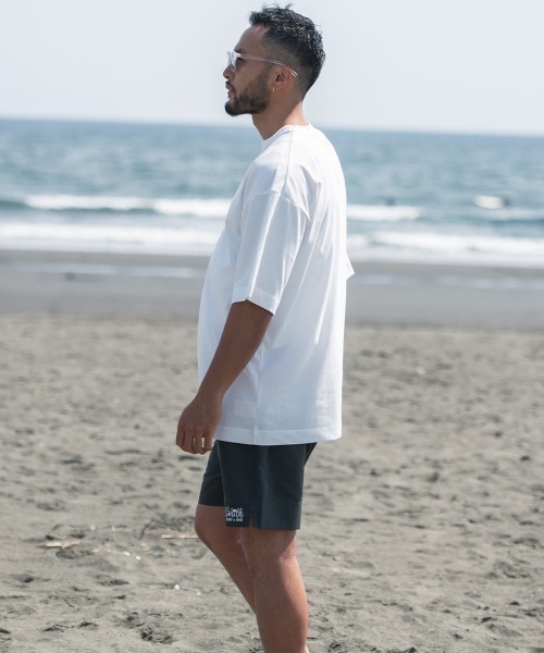 Sunny Smith(サニースミス)の「へビーオンス Cool Smith Standard Arch Logo 半袖Tシャツ(Tシャツ/カットソー・メンズ・ネイビー/ホワイト/レッド/チャコール/グリーン/オフホワイト・LARGE/MEDIUM)」の8枚目の写真