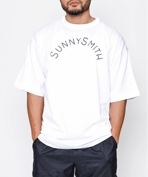 Sunny Smith(サニースミス)の「へビーオンス Cool Smith Standard Arch Logo 半袖Tシャツ(Tシャツ/カットソー・メンズ・ネイビー/ホワイト/レッド/チャコール/グリーン/オフホワイト・LARGE/MEDIUM)」の20枚目の写真