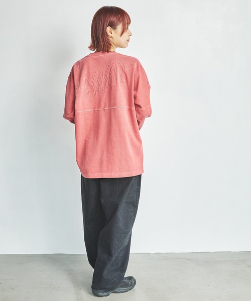 Manhattan Portage（マンハッタンポーテージ）の「L/S Print T-Shirt（Tシャツ/カットソー・メンズ・アイボリー/チャコールグレー・LARGE/MEDIUM/SMALL/X-LARGE）」の20枚目の写真