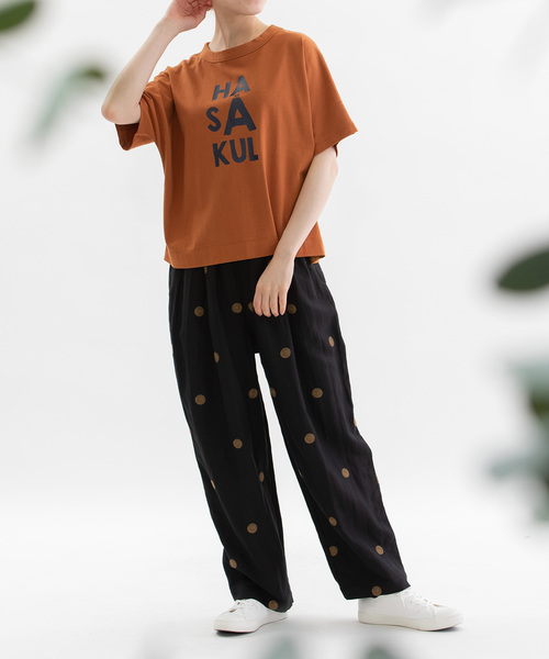 nop de nod(ノップドゥノッド)の「Pommeリネンレーヨンpolka刺繍ボリュームタックパンツ(その他パンツ・レディース・ネイビー/ダークグレー/ブラック・M)」の4枚目の写真