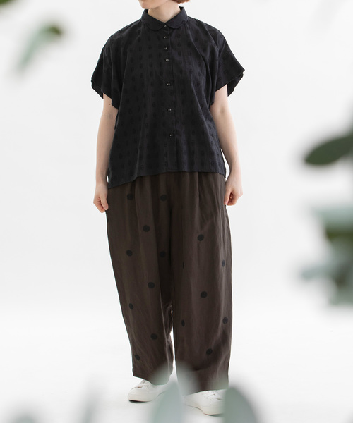 nop de nod(ノップドゥノッド)の「Pommeリネンレーヨンpolka刺繍ボリュームタックパンツ(その他パンツ・レディース・ネイビー/ダークグレー/ブラック・M)」の16枚目の写真