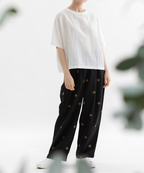 nop de nod(ノップドゥノッド)の「Pommeリネンレーヨンpolka刺繍ボリュームタックパンツ(その他パンツ・レディース・ネイビー/ダークグレー/ブラック・M)」の22枚目の写真