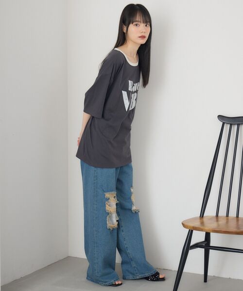RETRO GIRL(レトロガール)の「カスレロゴリンガーTEE(Tシャツ/カットソー・レディース・ナチュラル/チャコールグレー/ブルー・FREE)」の5枚目の写真