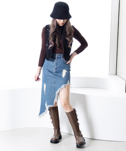attagirl(アタガール)の「ベルトデザインバイカーブーツ(ブーツ・レディース・ブラック/ダークブラウン・S/M/L/LL/3L)」の14枚目の写真