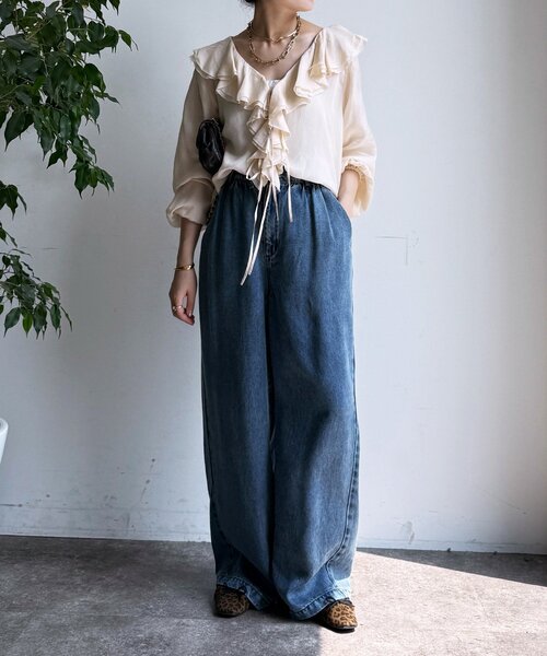 DouDou(ドゥドゥ)の「キュプラフリルブラウス(シャツ/ブラウス・レディース・ホワイト系その他/カーキ/ブラック・FREE)」の4枚目の写真