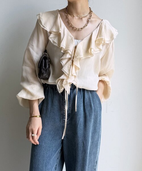 DouDou(ドゥドゥ)の「キュプラフリルブラウス(シャツ/ブラウス・レディース・ホワイト系その他/カーキ/ブラック・FREE)」の9枚目の写真