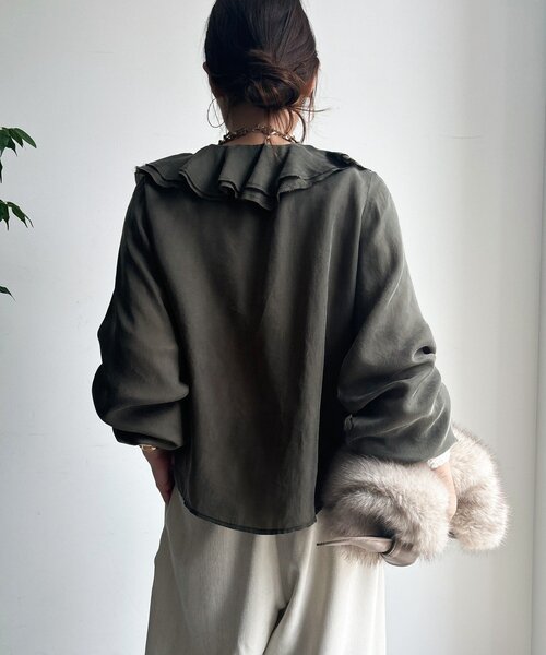 DouDou(ドゥドゥ)の「キュプラフリルブラウス(シャツ/ブラウス・レディース・ホワイト系その他/カーキ/ブラック・FREE)」の20枚目の写真