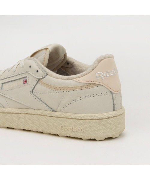 Reebok(リーボック)の「クラブシー ゴルフ / CLUB C GOLF(スニーカー・レディース・ブラック×グレー/ホワイト/アイボリー・25.5cm/24.0cm/23.5cm/24.5cm/23.0cm/25.0cm/22.5cm/22.0cm)」の22枚目の写真