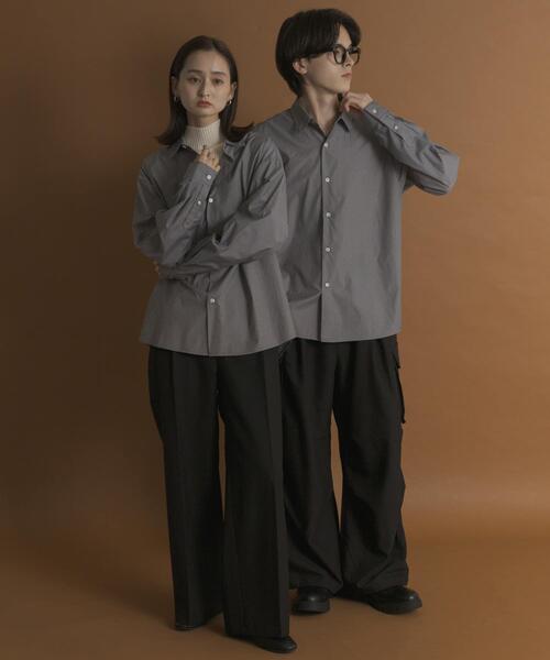 SENSE OF PLACE by URBAN RESEARCH(センスオブプレイスバイアーバンリサーチ)の「『WEB/一部店舗限定』コンフォートレギュラーカラーシャツ(シャツ/ブラウス・メンズ・ホワイト/ブルー/ブラック系その他/ブルー系その他・SMALL/MEDIUM/LARGE/X-LARGE)」の19枚目の写真