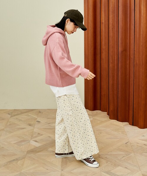 FREAK'S STORE(フリークスストア)の「ポケット付き ニットパーカー/ニットフーディー(ニット/セーター・レディース・ピンク/チャコール/オフホワイト/グレー・フリ-)」の6枚目の写真
