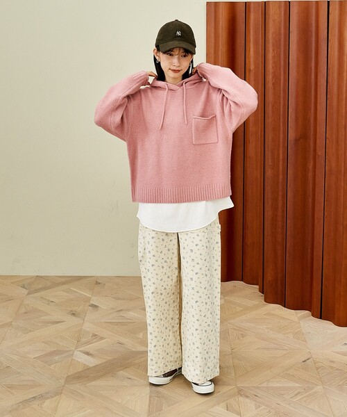 FREAK'S STORE(フリークスストア)の「ポケット付き ニットパーカー/ニットフーディー(ニット/セーター・レディース・ピンク/チャコール/オフホワイト/グレー・フリ-)」の8枚目の写真