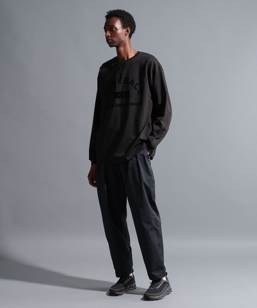 NUMERALS（ヌメラルズ）の「【NUMERALS】カレッジプリントロングスリーブTEE（Tシャツ/カットソー・メンズ・オフホワイト/パープル/ブラック・LARGE/MEDIUM）」の22枚目の写真