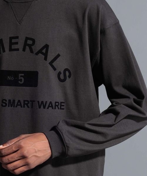 NUMERALS（ヌメラルズ）の「【NUMERALS】カレッジプリントロングスリーブTEE（Tシャツ/カットソー・メンズ・オフホワイト/パープル/ブラック・LARGE/MEDIUM）」の13枚目の写真