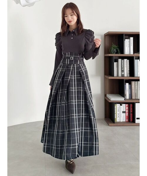 dazzlin（ダズリン）の「シャツカラーコルセットタックワンピース（ワンピース・レディース・チャコールグレー/ネイビー/レッド/アイボリー・SMALL/MEDIUM/X-SMALL）」の13枚目の写真