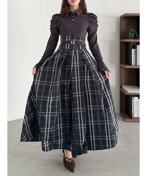 dazzlin（ダズリン）の「シャツカラーコルセットタックワンピース（ワンピース・レディース・チャコールグレー/ネイビー/レッド/アイボリー・SMALL/MEDIUM/X-SMALL）」の14枚目の写真