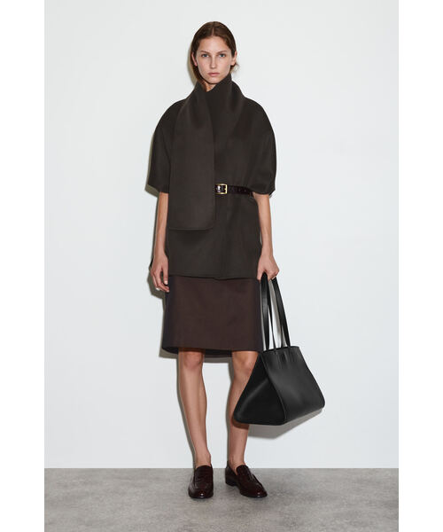 TOGA  コラボ ケープジャケット スカーフ ダブルフェイスウールスカーフケープ（その他アウター）｜COS（コス