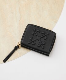 russet（ラシット）の「エンボスモノグラム三つ折りウォレット（財布・レディース）」