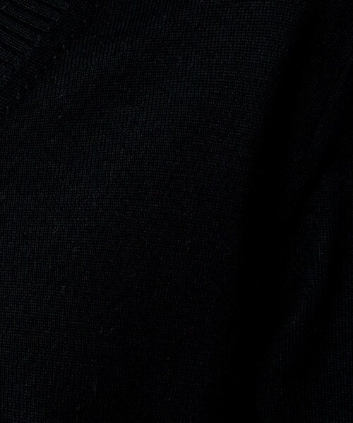 UNTITLED（アンタイトル）の「【洗える/きれいめ】Vネックプルオーバーニット（ニット/セーター・レディース・ブラウン系/ブラック/チャコールグレー/ブルー系その他・48/44/04/02/00）」の16枚目の写真