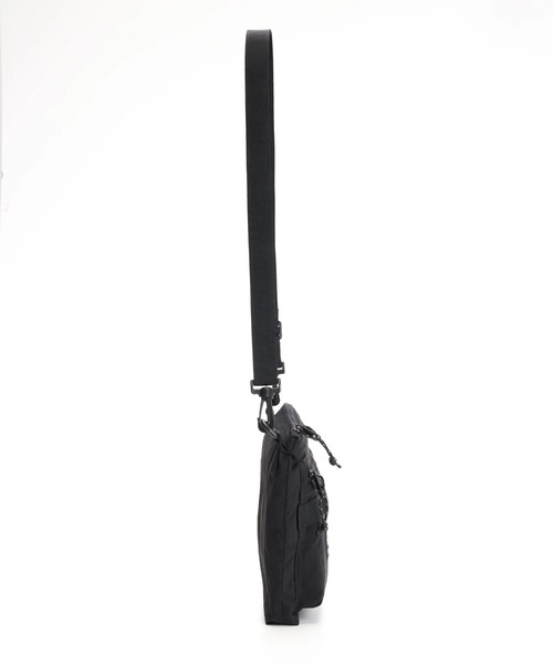BILLABONG(ビラボン)の「BILLABONG メンズ 【A/DIV.】SACHOCHE ショルダーバッグ 1.2L【2025年秋冬モデル】/ビラボンロゴワンポイントサコッシュ・ショルダーバック(ショルダーバッグ・メンズ・ブラック/アーミー・FREE)」の6枚目の写真