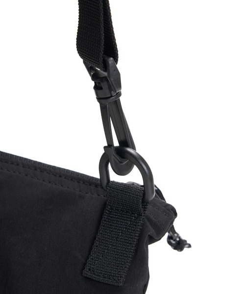 BILLABONG(ビラボン)の「BILLABONG メンズ 【A/DIV.】SACHOCHE ショルダーバッグ 1.2L【2025年秋冬モデル】/ビラボンロゴワンポイントサコッシュ・ショルダーバック(ショルダーバッグ・メンズ・ブラック/アーミー・FREE)」の13枚目の写真