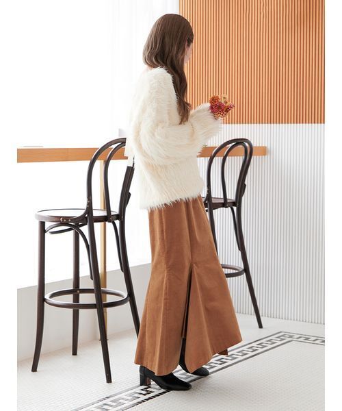 Stylevoice for xxx（スタイルヴォイスフォー）の「＜kannaさんコラボ＞ コーデュロイスリットロングマーメイドスカート（スカート・レディース・ブラウン/アイボリー・S/M）」の11枚目の写真