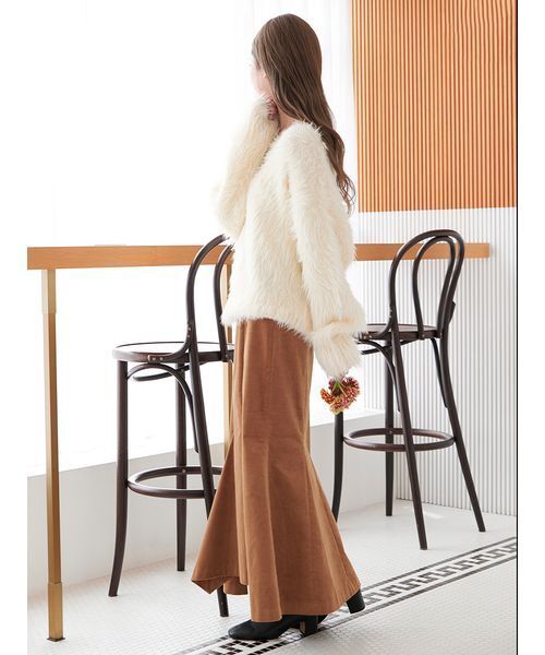 Stylevoice for xxx（スタイルヴォイスフォー）の「＜kannaさんコラボ＞ コーデュロイスリットロングマーメイドスカート（スカート・レディース・ブラウン/アイボリー・S/M）」の12枚目の写真