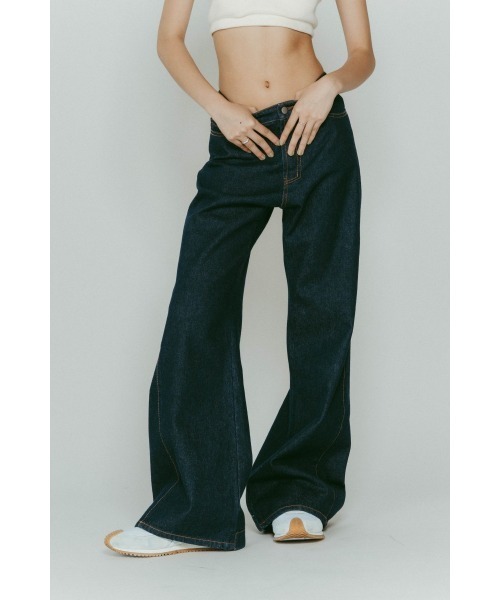 Knuth Marf（クヌースマーフ）の「denim baggy pants(unisex)（デニムパンツ・レディース・インディゴブルー/ブラック・X-SMALL/SMALL/MEDIUM/LARGE）」の17枚目の写真