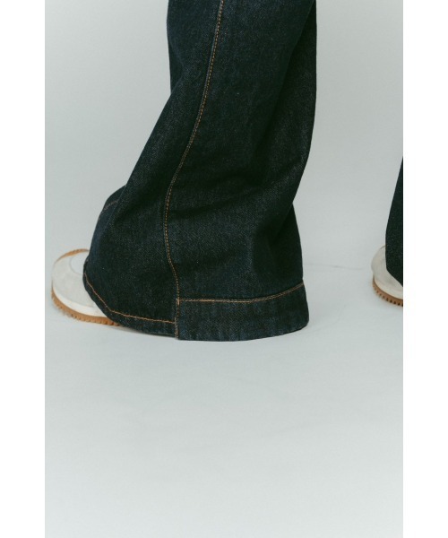 Knuth Marf（クヌースマーフ）の「denim baggy pants(unisex)（デニムパンツ・レディース・インディゴブルー/ブラック・X-SMALL/SMALL/MEDIUM/LARGE）」の21枚目の写真