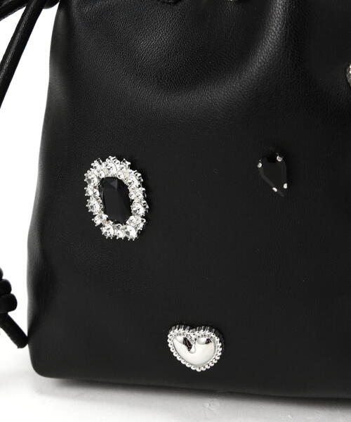 NATURAL BEAUTY BASIC（ナチュラルビューティーベーシック）の「コンチャポシェット（ショルダーバッグ・レディース・ブラック/キャメル・ﾌﾘ-）」の7枚目の写真