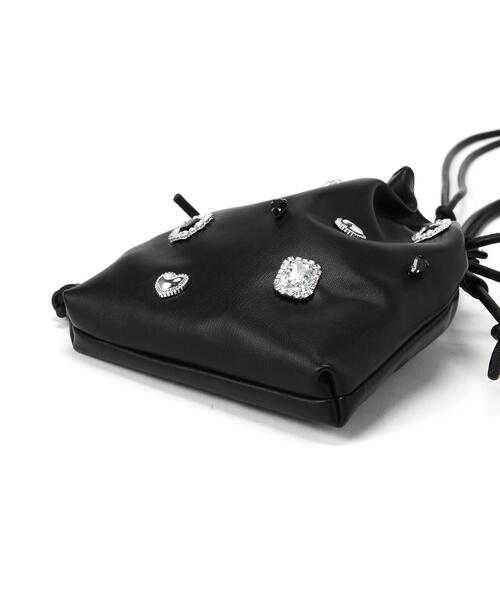 NATURAL BEAUTY BASIC（ナチュラルビューティーベーシック）の「コンチャポシェット（ショルダーバッグ・レディース・ブラック/キャメル・ﾌﾘ-）」の9枚目の写真