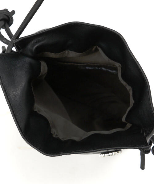 NATURAL BEAUTY BASIC（ナチュラルビューティーベーシック）の「コンチャポシェット（ショルダーバッグ・レディース・ブラック/キャメル・ﾌﾘ-）」の10枚目の写真