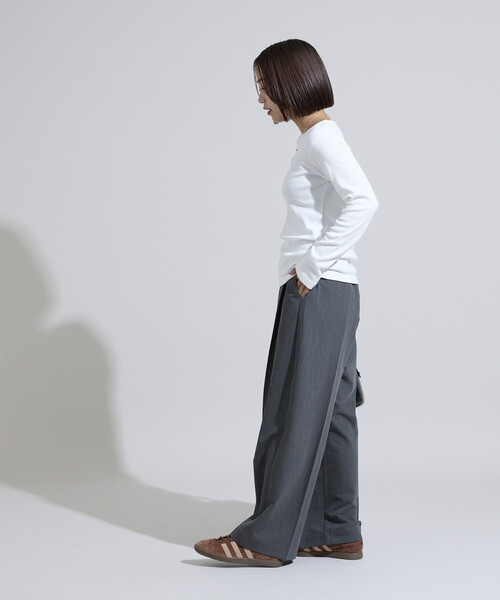 FREAK'S STORE（フリークスストア）の「＜調温素材＞INKEEP クルーネックトップス/インキープ ロンT（Tシャツ/カットソー・レディース・レッド/オフホワイト/その他/ブラック・ﾌﾘ-）」の22枚目の写真