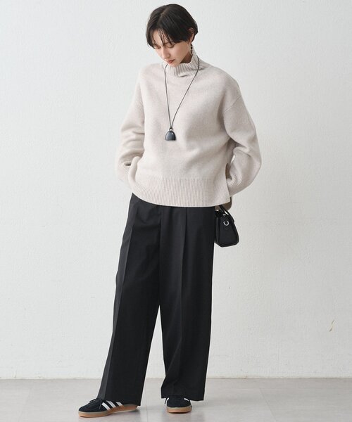 LOUNGEDRESS（ラウンジドレス）の「ウール100タートルニット（ニット/セーター・レディース・アイボリー/ライトグレー/ネイビー・FREE）」の10枚目の写真