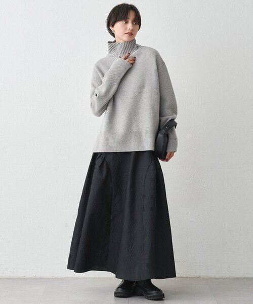 LOUNGEDRESS（ラウンジドレス）の「ウール100タートルニット（ニット/セーター・レディース・アイボリー/ライトグレー/ネイビー・FREE）」の20枚目の写真