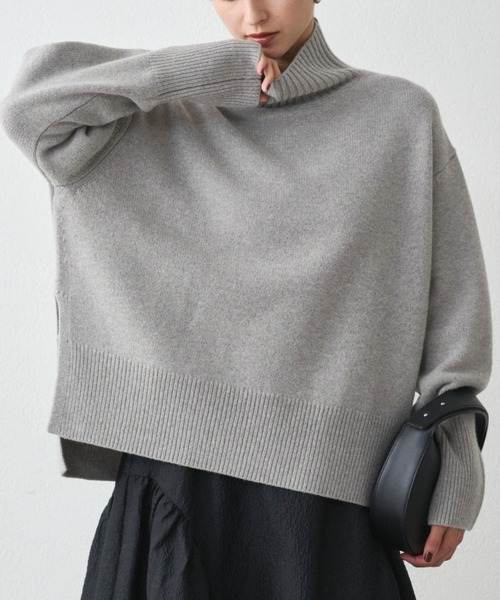 LOUNGEDRESS（ラウンジドレス）の「ウール100タートルニット（ニット/セーター・レディース・アイボリー/ライトグレー/ネイビー・FREE）」の3枚目の写真