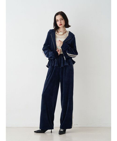 jouetie（ジュエティ）の「ベロアラインパンツ【セットアップ対応】（その他パンツ・レディース・ブラック/グレー/ネイビー/ブラウン・MEDIUM）」の12枚目の写真